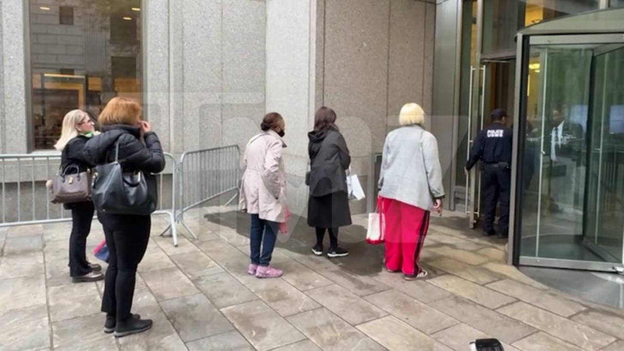 Potential Jurors Arrive For Diddy Trial