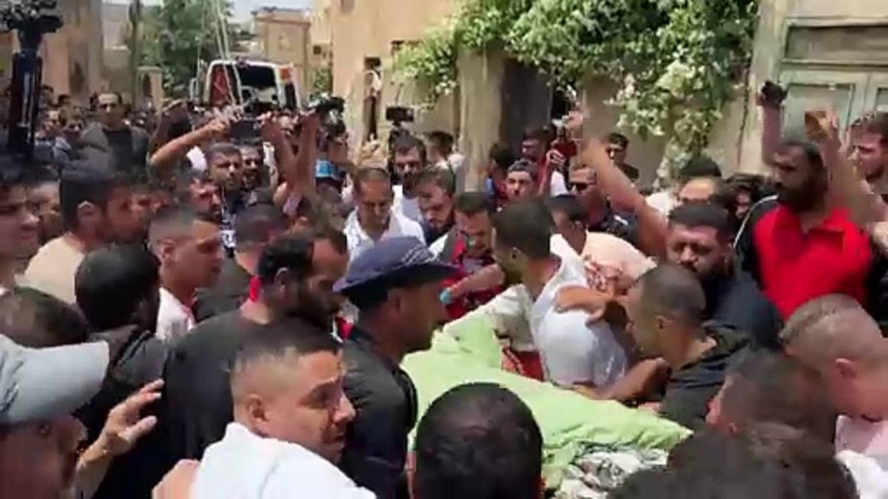 Palestinians recover body from house demolished by Israeli army in West Bank