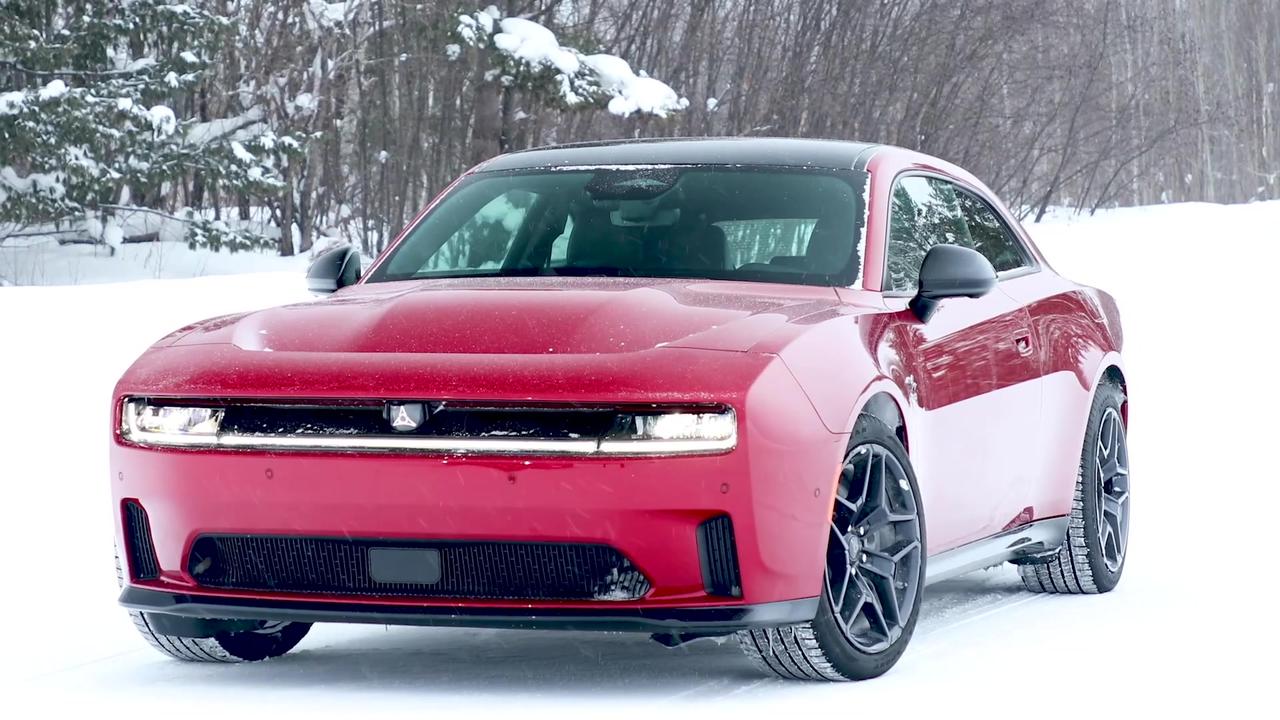 2025 Dodge Charger Daytona R/T Winter Design preview