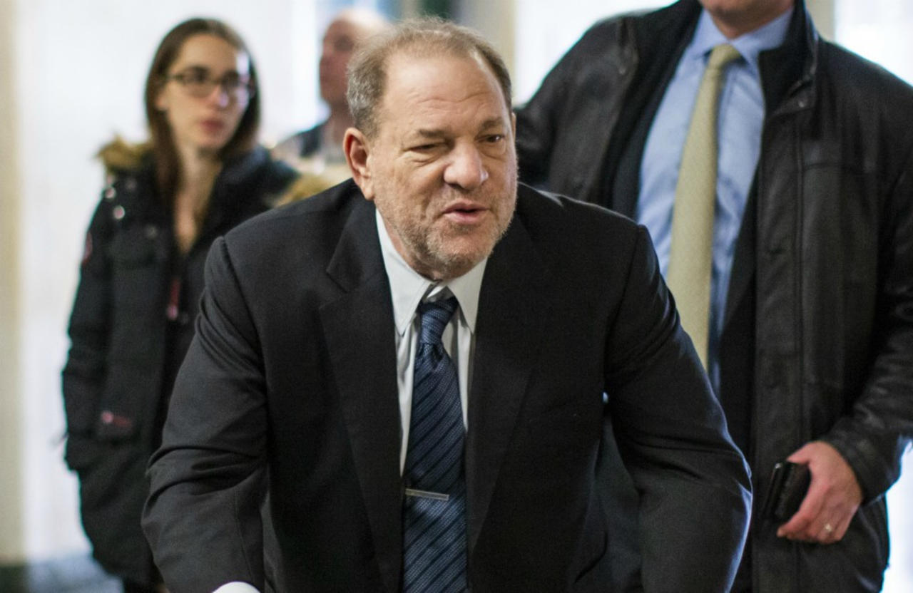 Harvey Weinstein insists that filmmakers still ask for his script advice