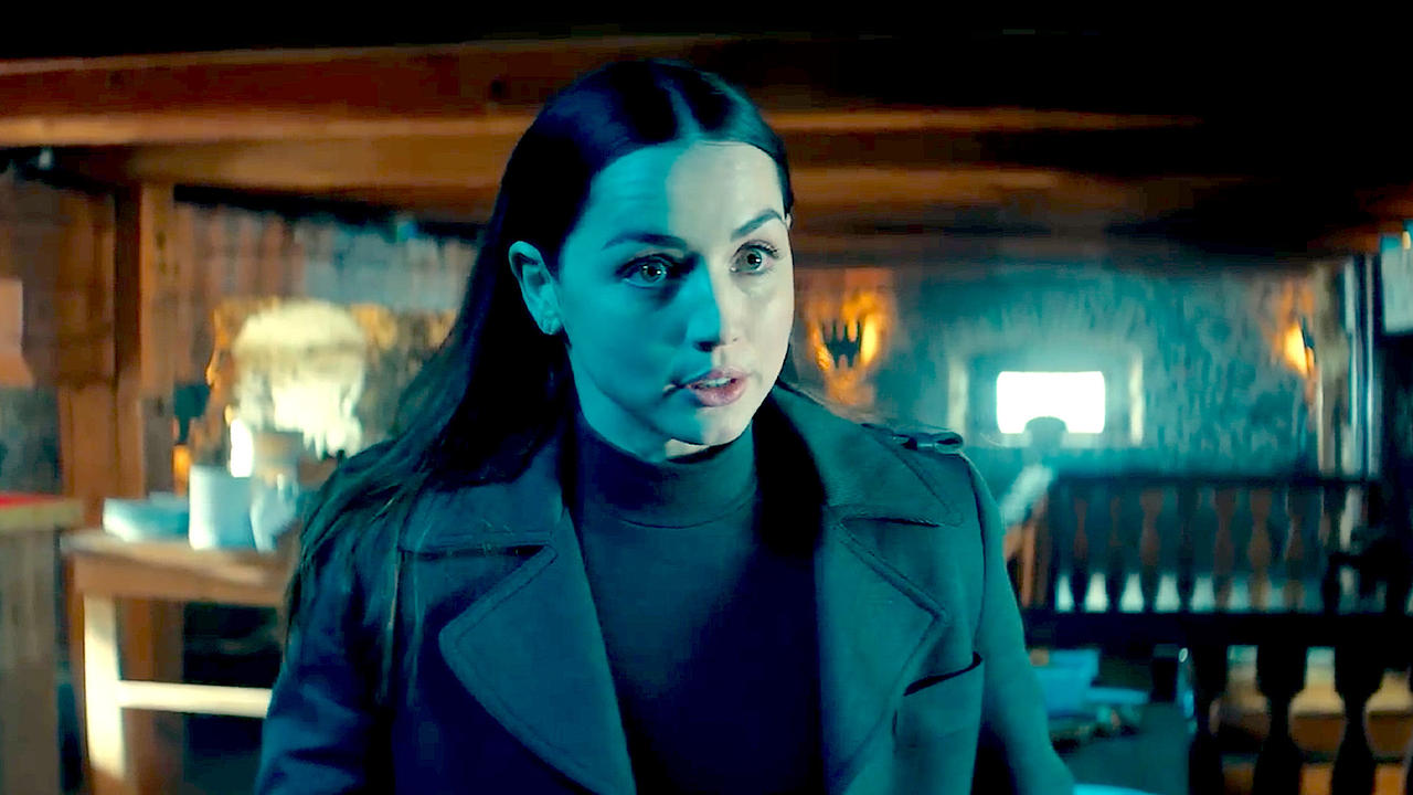 Kitchen Fight Clip from John Wick: Ballerina