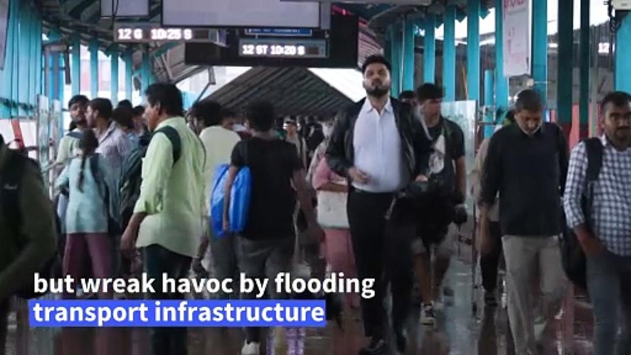 Early monsoon rains pour on Mumbai