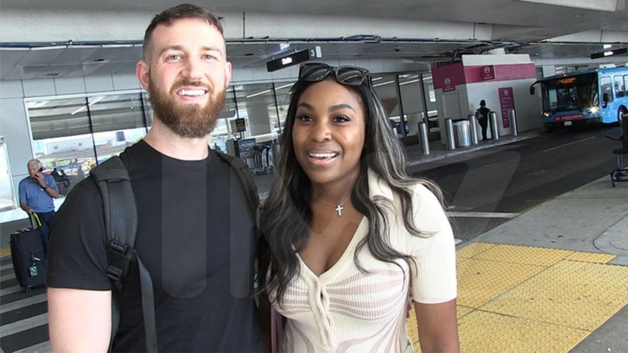 'Love is Blind' Couple Lauren and Cameron Dish on Show's Success