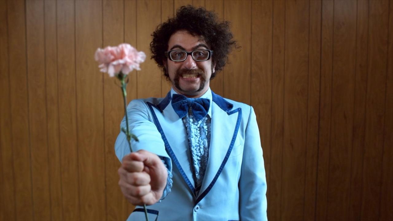 Leave These Dating Tips In The Past Where They Belong