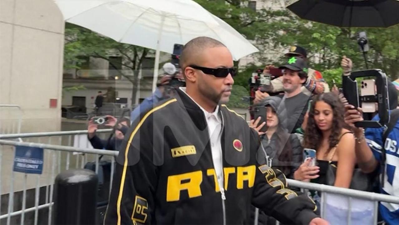 Deonte Nash Leaves Court After Testifying in Diddy Trial