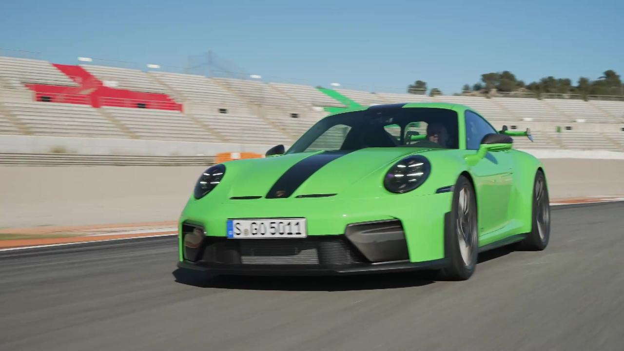 Porsche 911 GT3 in Greenyellow with Weissach Package Driving Video