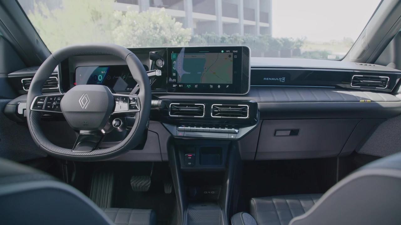 Renault 4 E-Tech electric Iconic Interior Design in Hauts-de-France Green