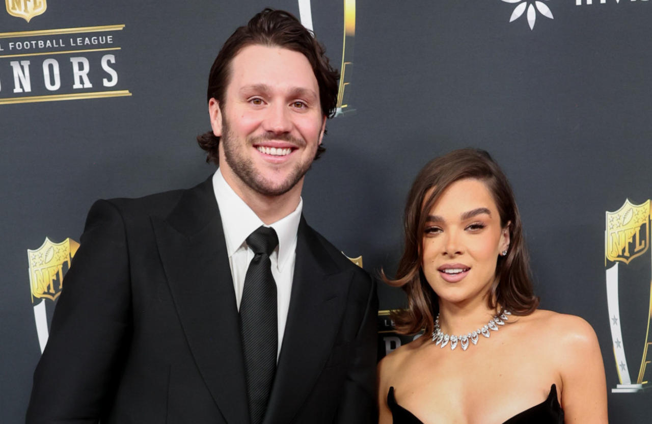 Josh Allen 'made the right' decision when he married Hailee Steinfeld