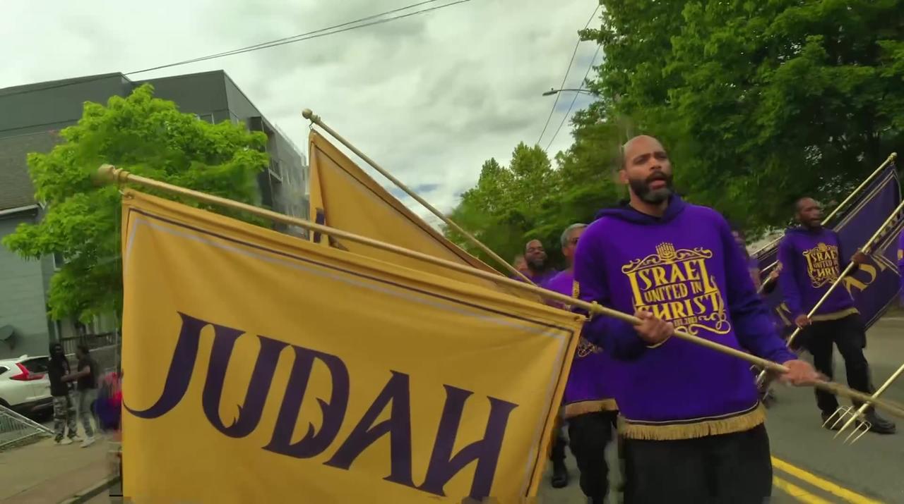 Sons of God Touched Down for the Freddy Fixer Parade πͺπΏπΈ