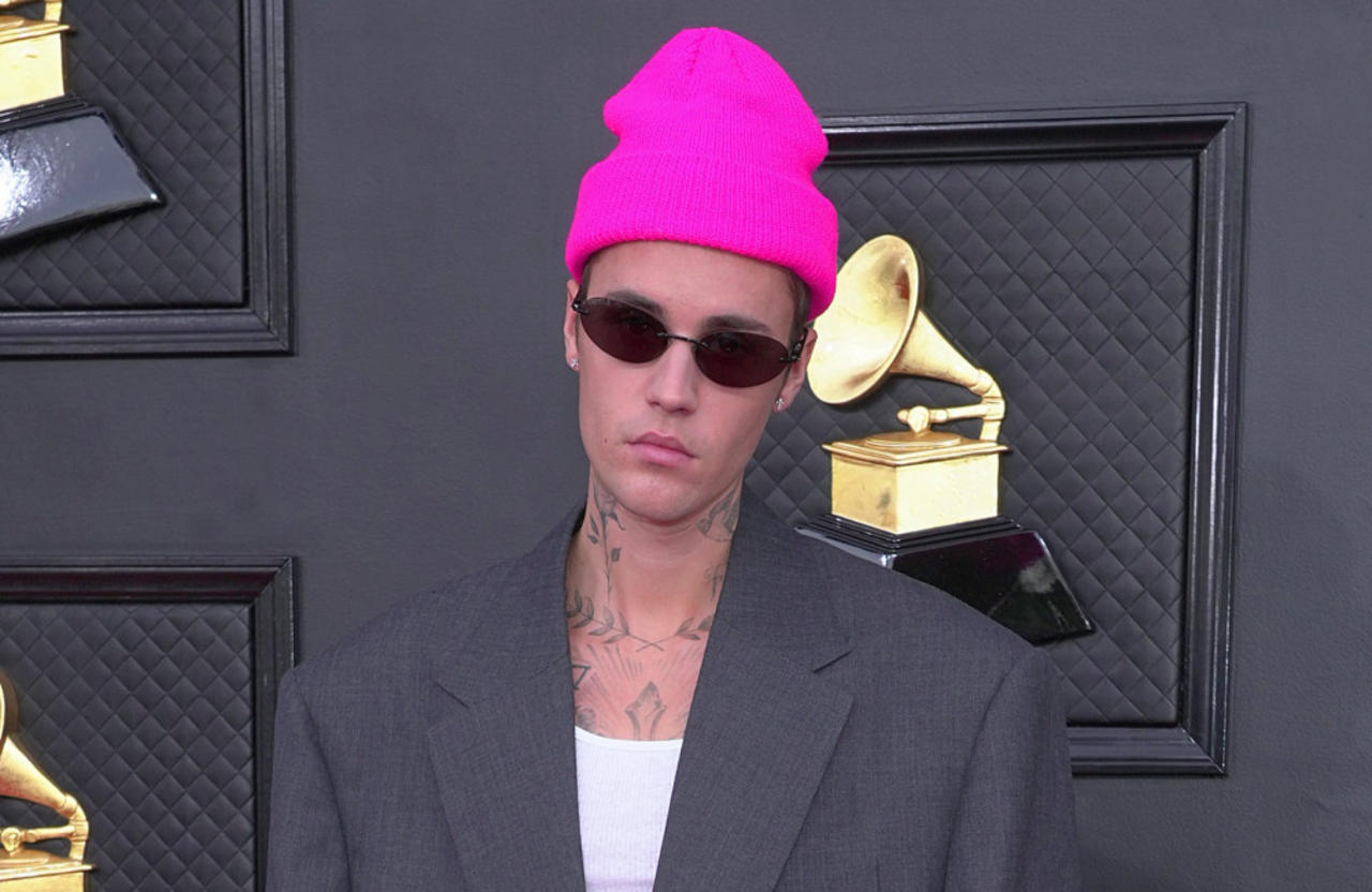 Justin Bieber is 'broken' and has 'anger issues'