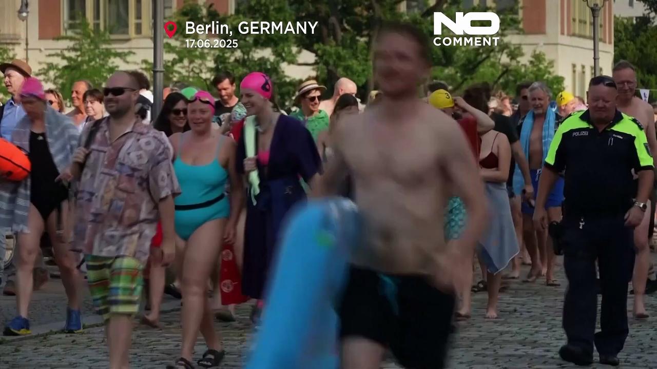 Watch: Mass swim in Berlin calls for end to Spree River ban