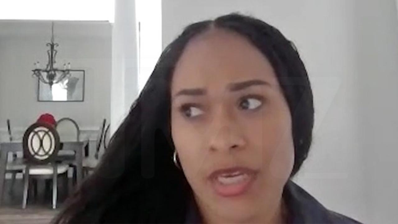 Lisa VanAllen Says R. Kelly Deserves To Stay in Jail