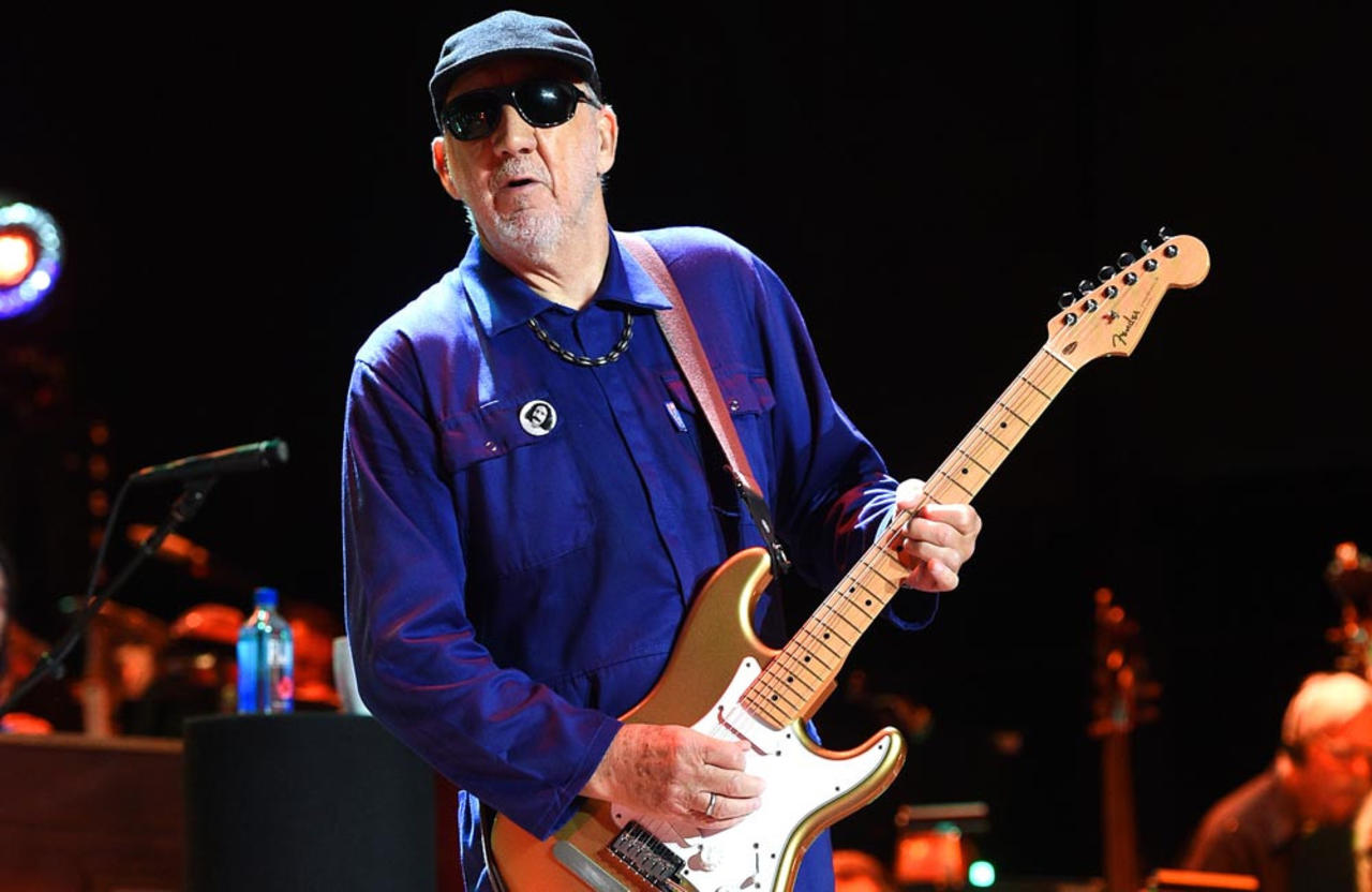 Pete Townshend reveals his ways of dealing with 'mood swings' and suicidal thoughts