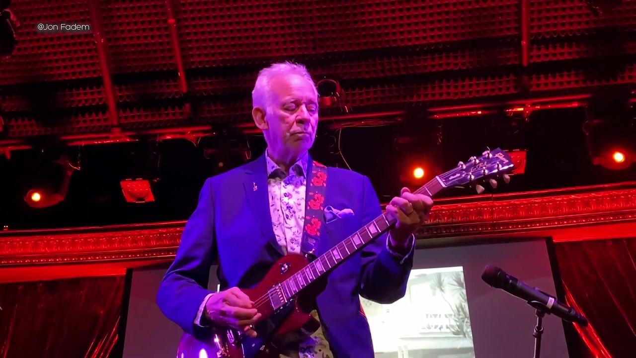 Roxy Music Guitarist Phil Manzanera Speaks on His Captivating New Memoir, Revolución To Roxy, and Plays Some of His Timeless Ri