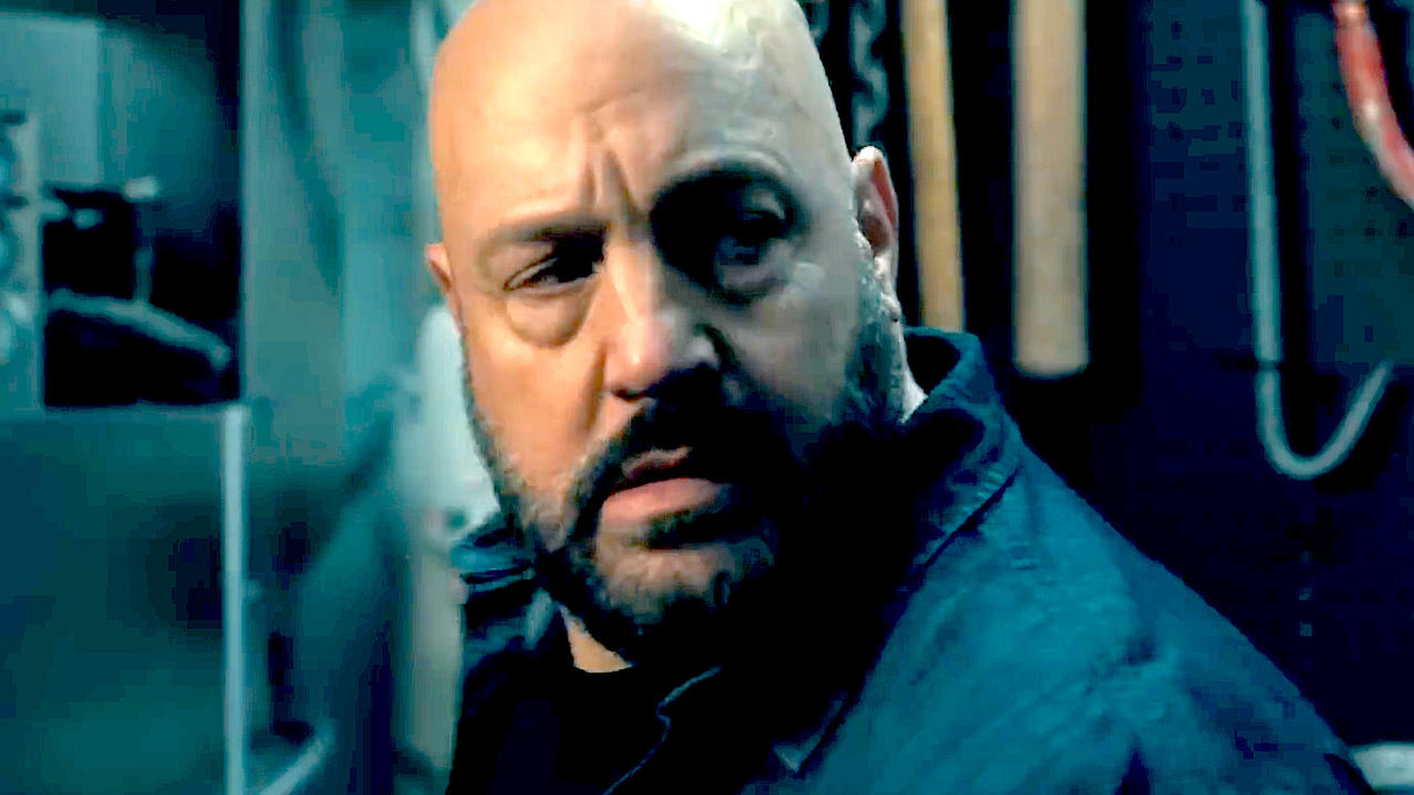 Kevin James Is a Mob Enforcer on the Run in Guns Up Trailer