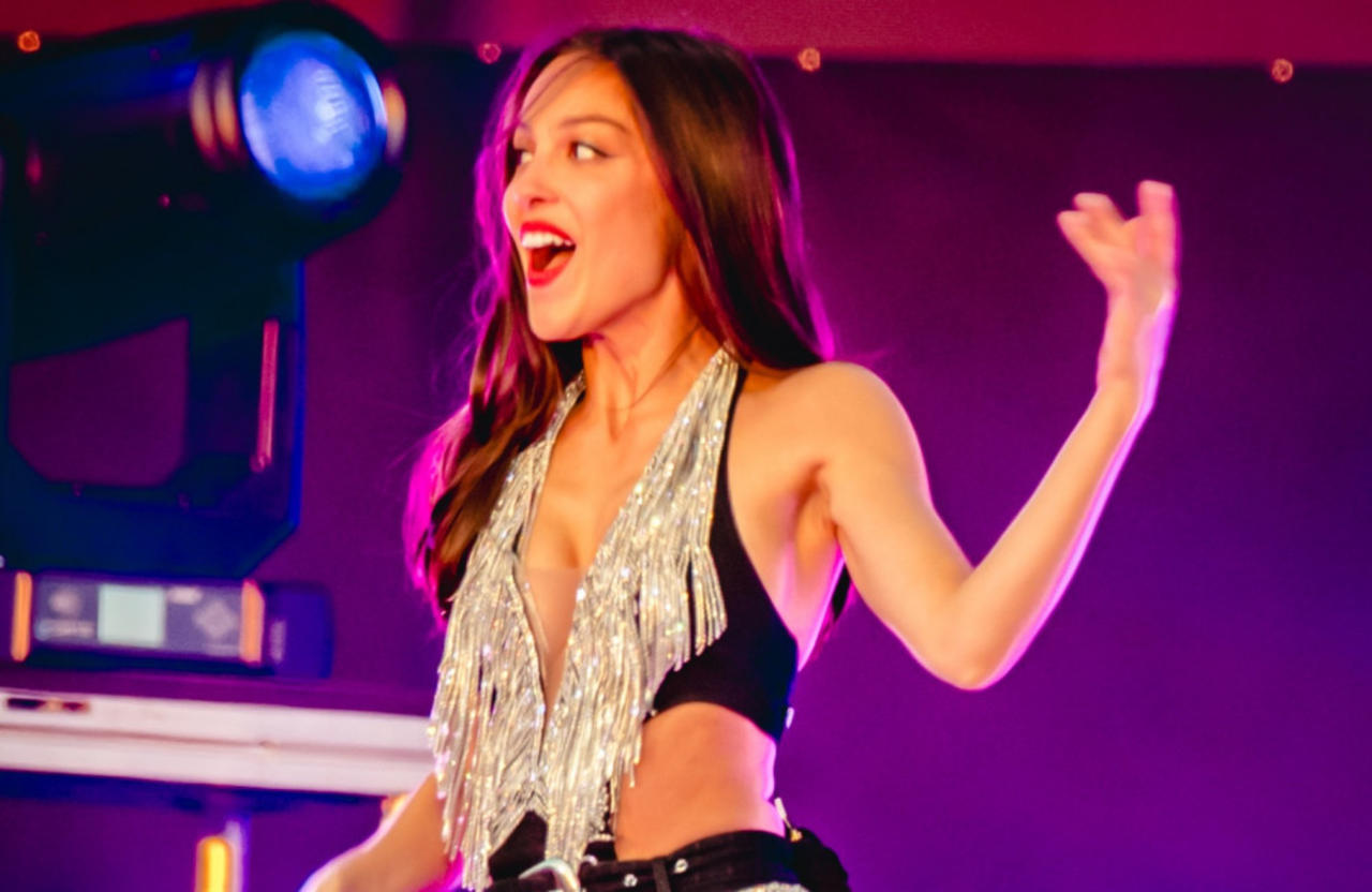Olivia Rodrigo praises fans for 'wearing diapers to be in the front row' of London gig