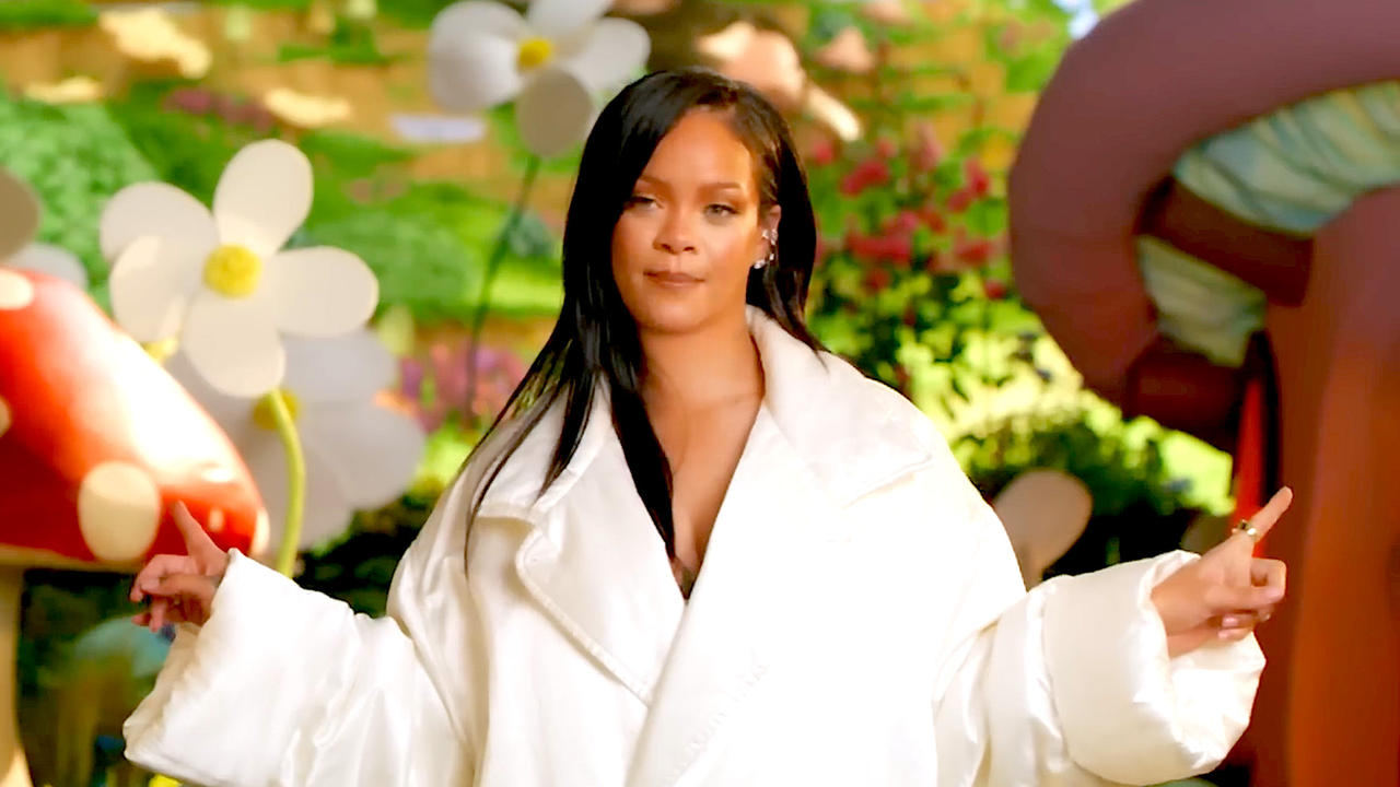 Rihanna Drops the Mic with a Smurf-tastic Roll Call in New Smurfs Preview