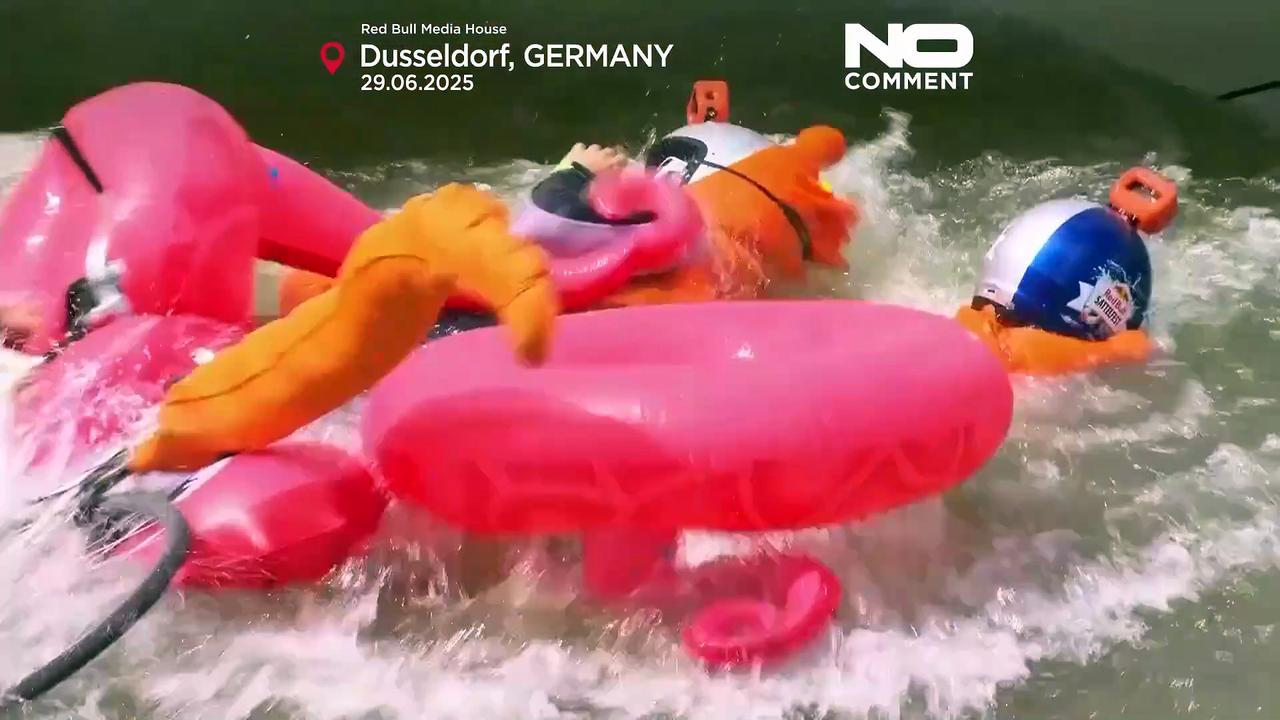 Daring duos and chaotic tandems storm Red Bull Sattelfest in Düsseldorf