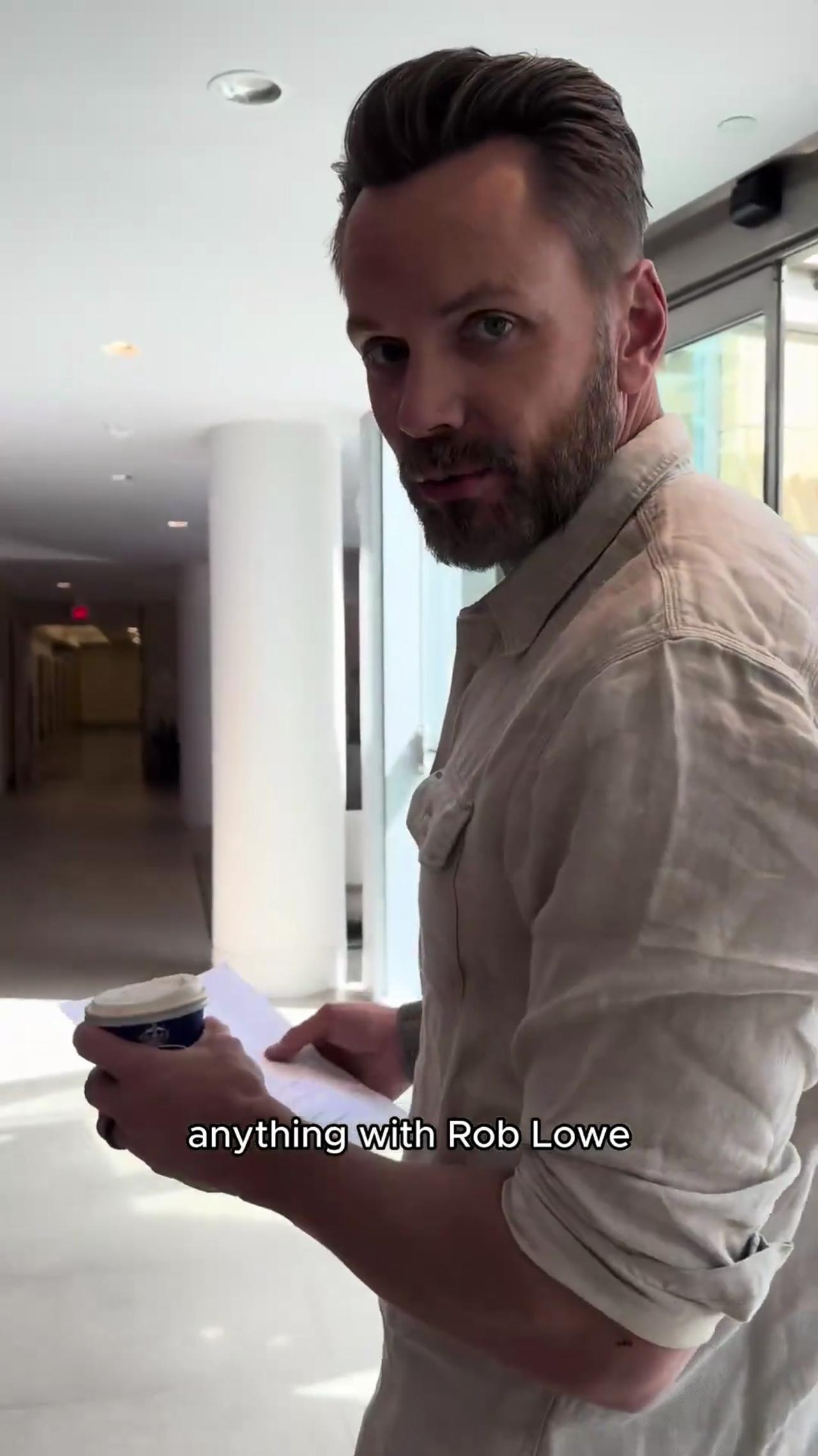 Inside The 1% Club: Joel McHale Can’t Stop Saying Rob Lowe