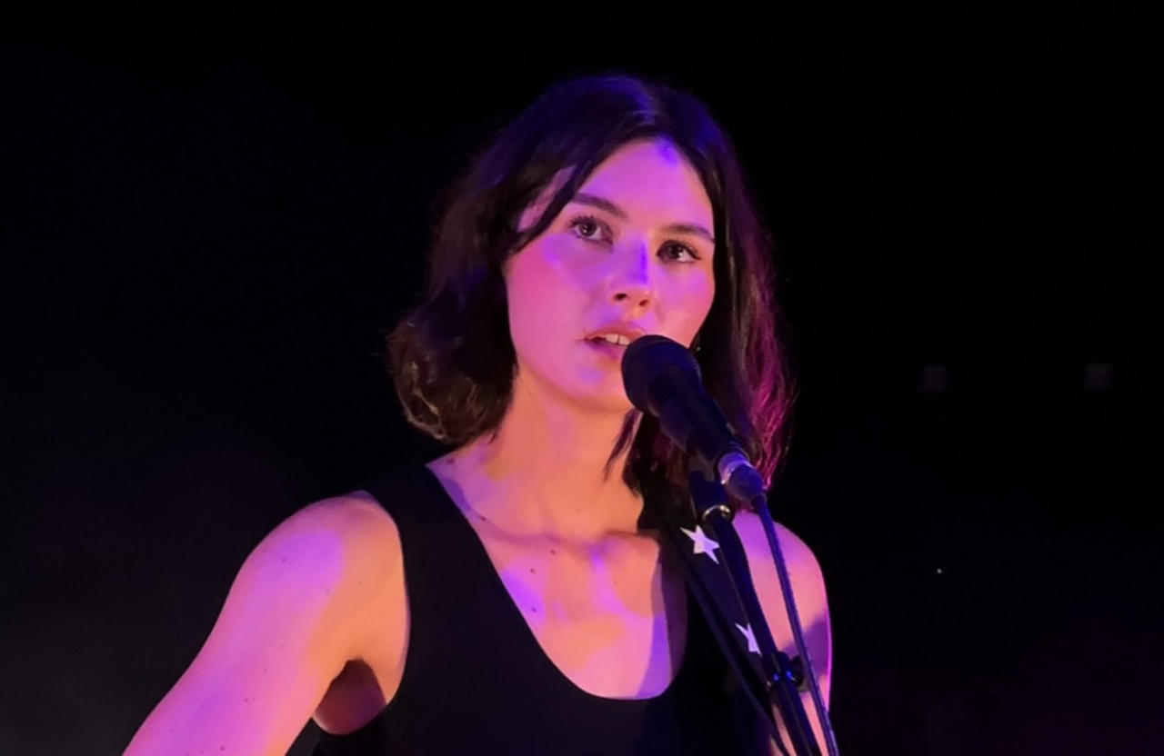 Gracie Abrams does her own stage make-up