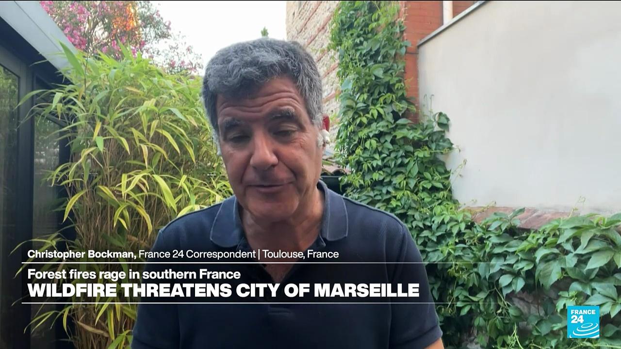 France wildfire shuts down Marseille airport