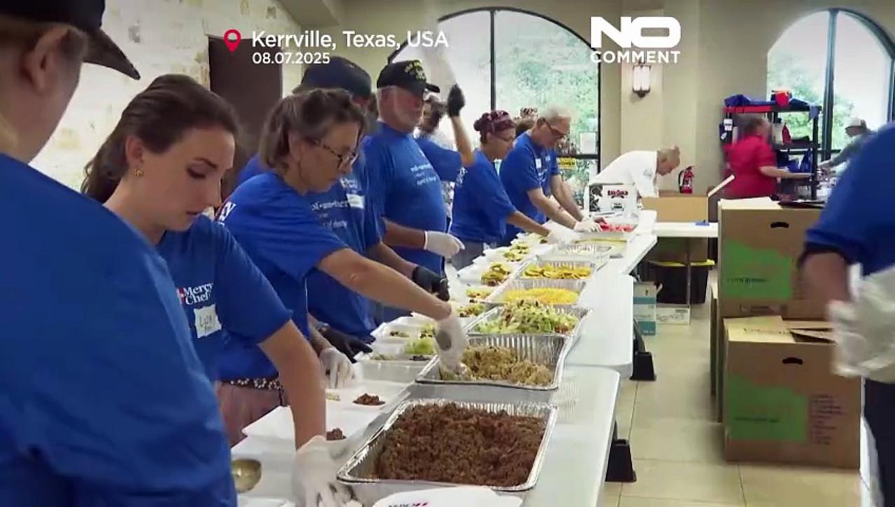 Volunteer teams prepare meals as Texas flood recovery continues