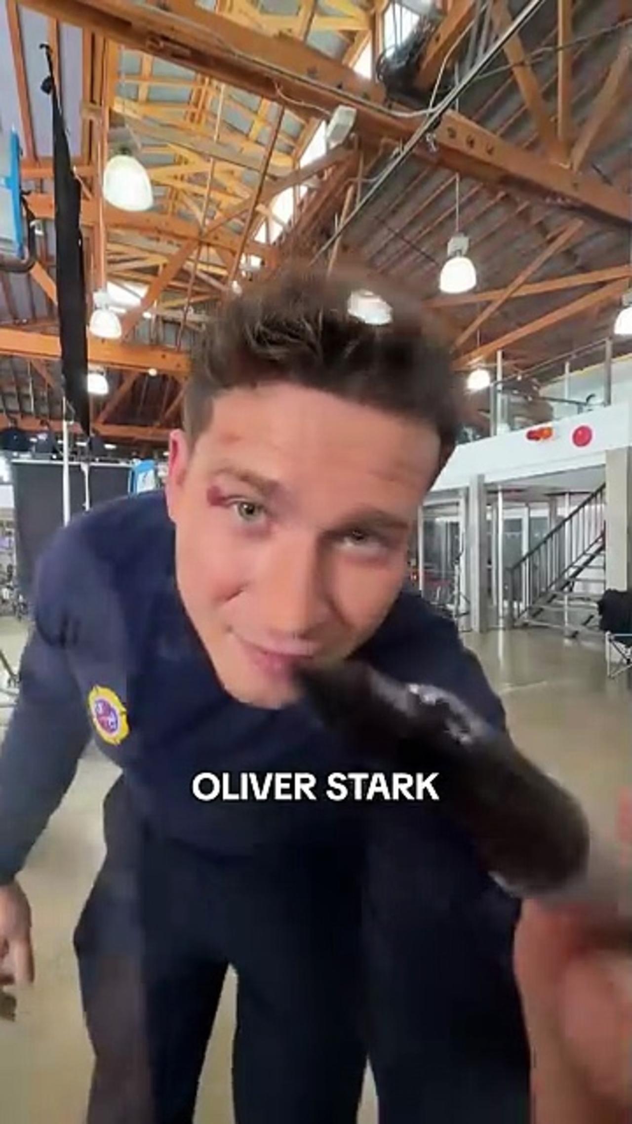 Signed and Sealed 9-1-1 Cast Leaves Their Mark