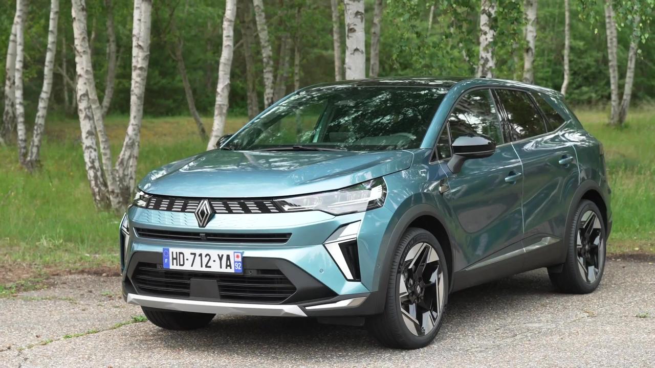 Renault Symbioz full hybrid E-Tech Iconic Design in Mercury Blue