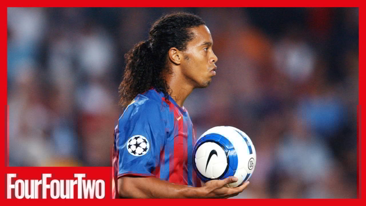 Imagine if Ronaldinho had signed for Manchester United! #shorts