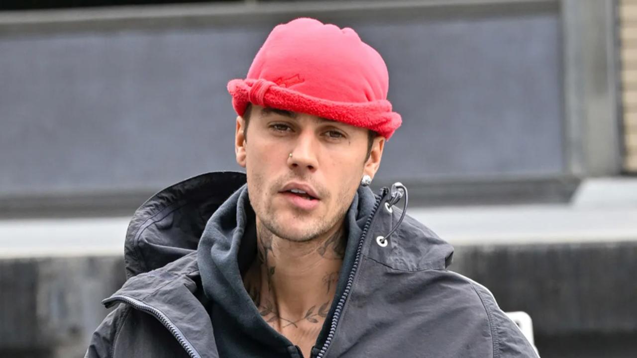 Justin Bieber Drops Surprise New Album 'Swag' | THR News Video