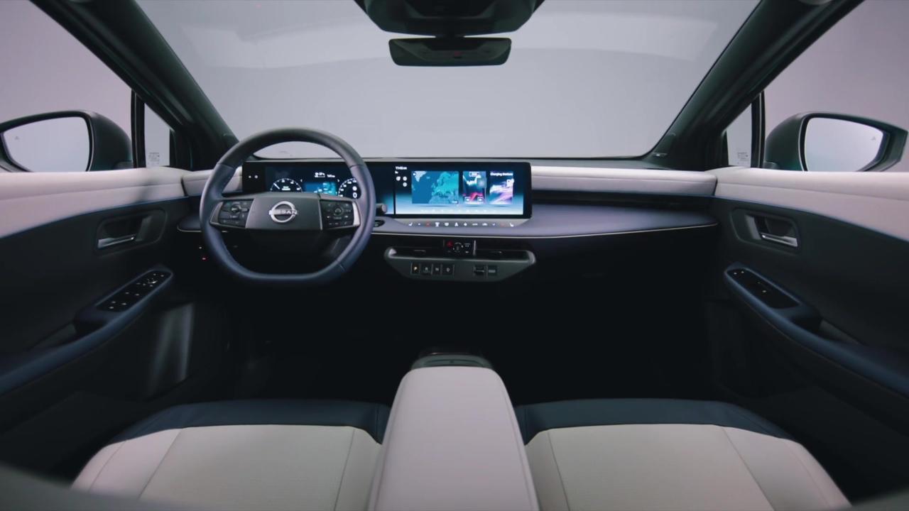 2025 Nissan LEAF Interior Design