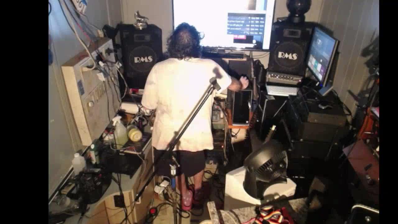 emo live