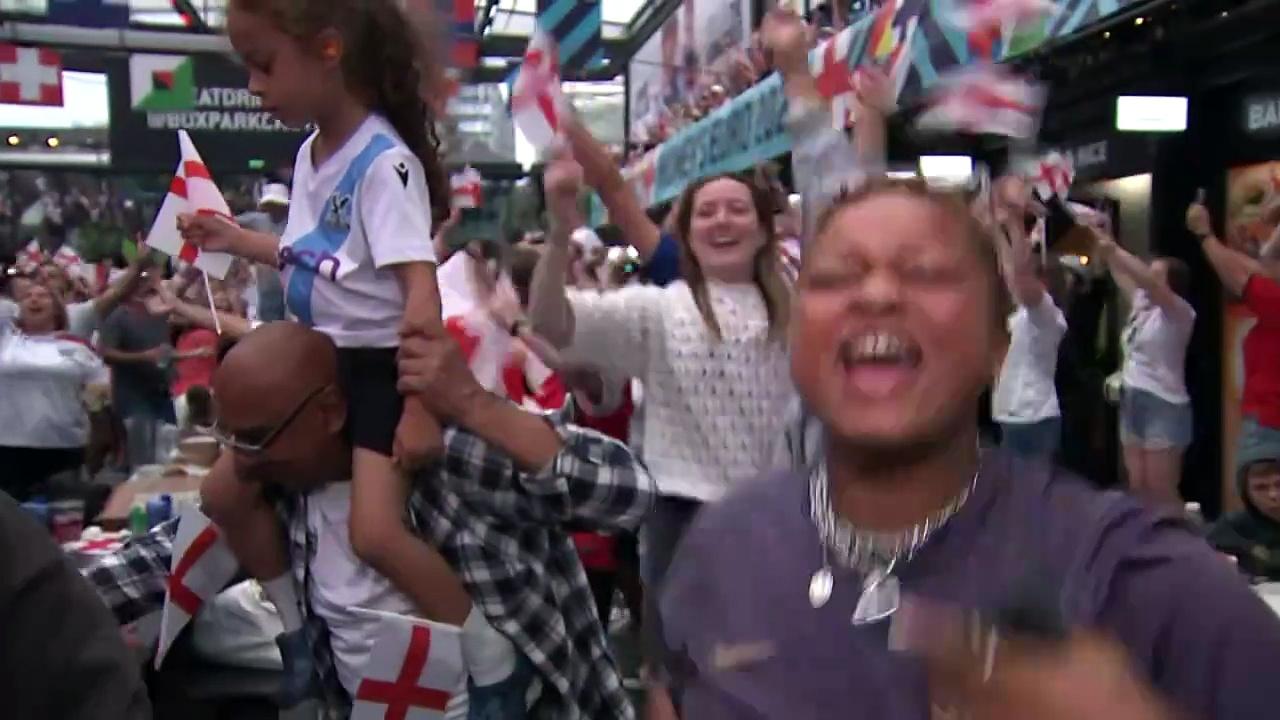 Jubilant England fans celebrate Euro 2025 win