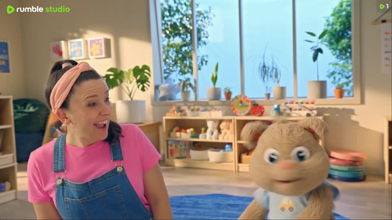 Toddler Learning Videos and Baby Learning Videos with a real