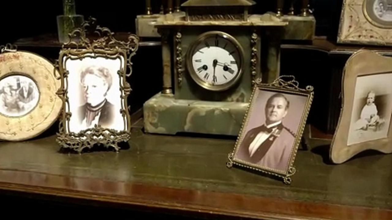 Downton Abbey treasures auctioned ahead of finale