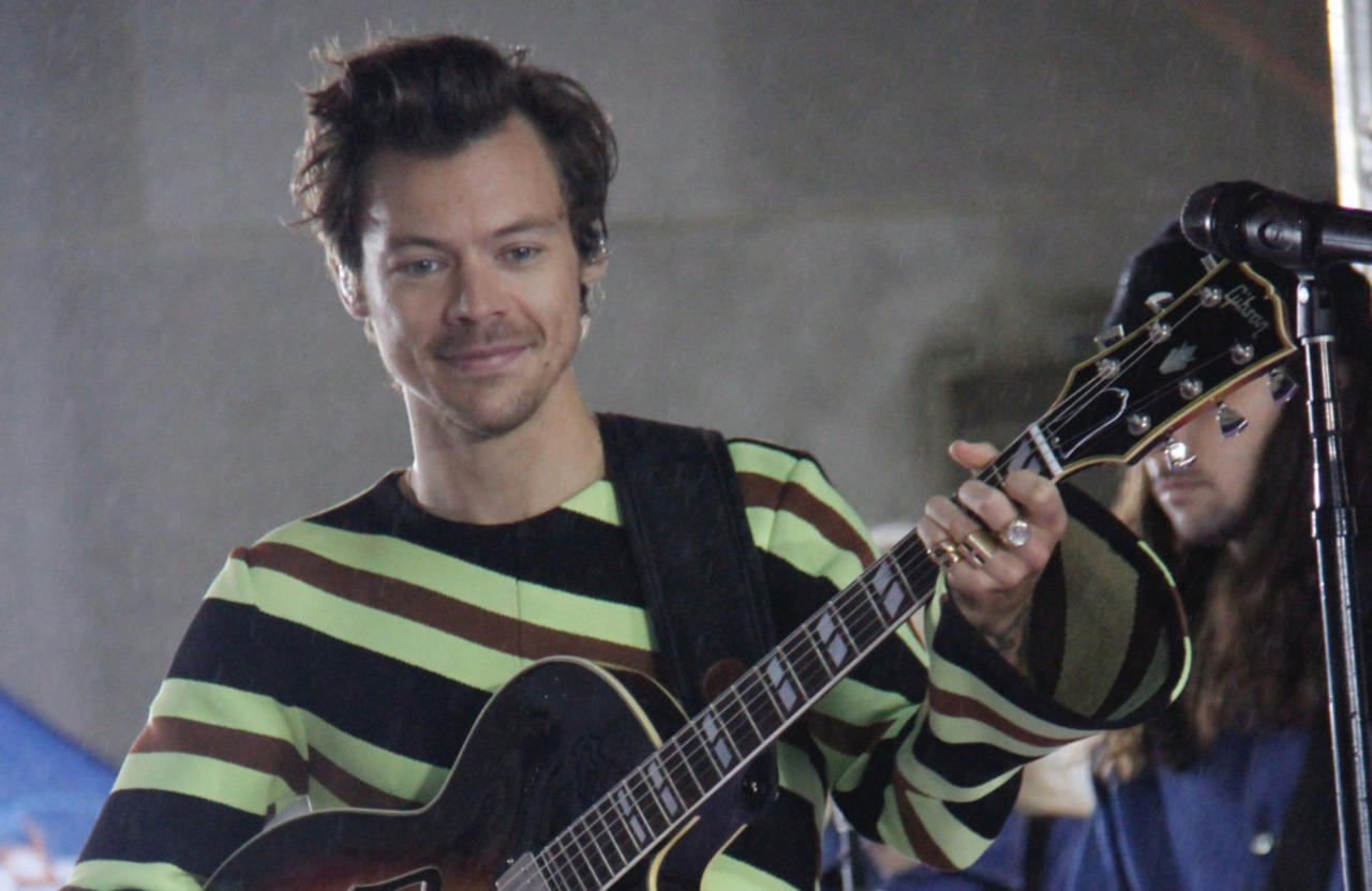 Harry Styles was spotted with Zoë Kravitz 'snogging like teenagers’