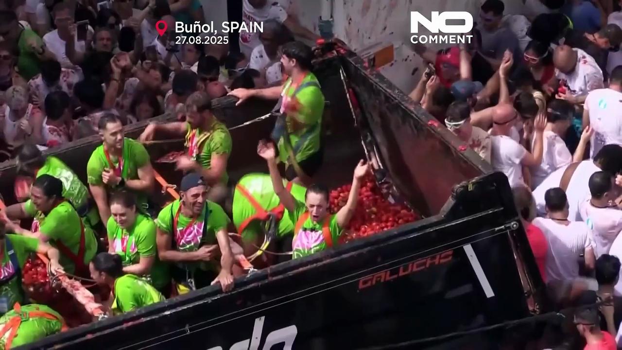 Tomatina Festival soaks Buñol in red for 80th anniversary